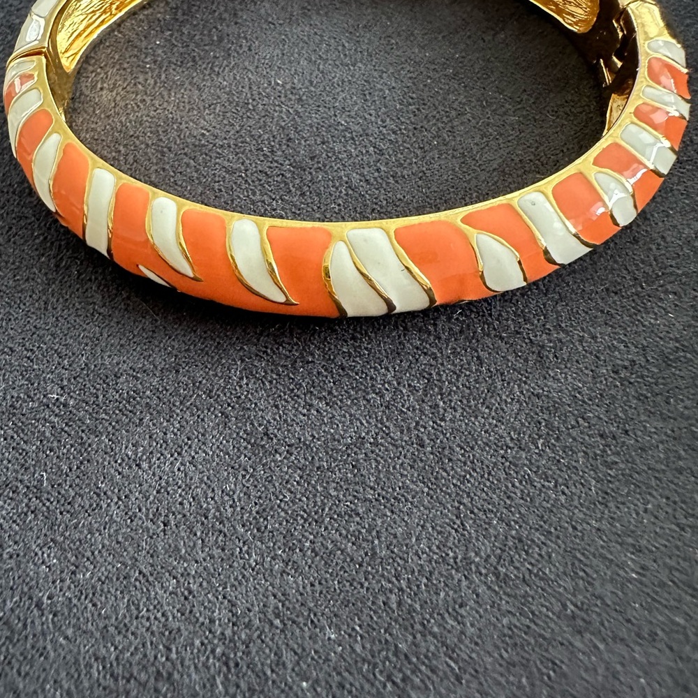 Kenneth Jay Lane Kjl Zebra Bangle - image 3